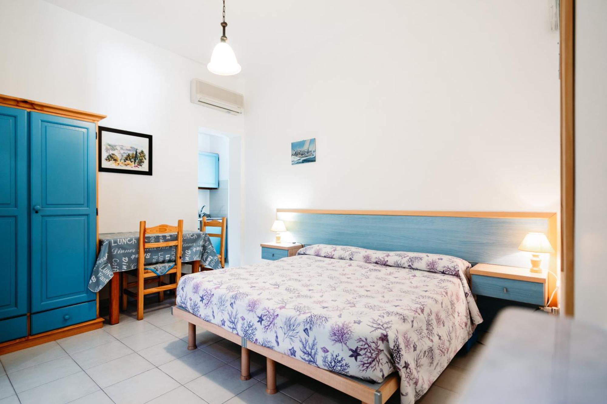 Hotel Residence La Villetta Canneto  Kamer foto
