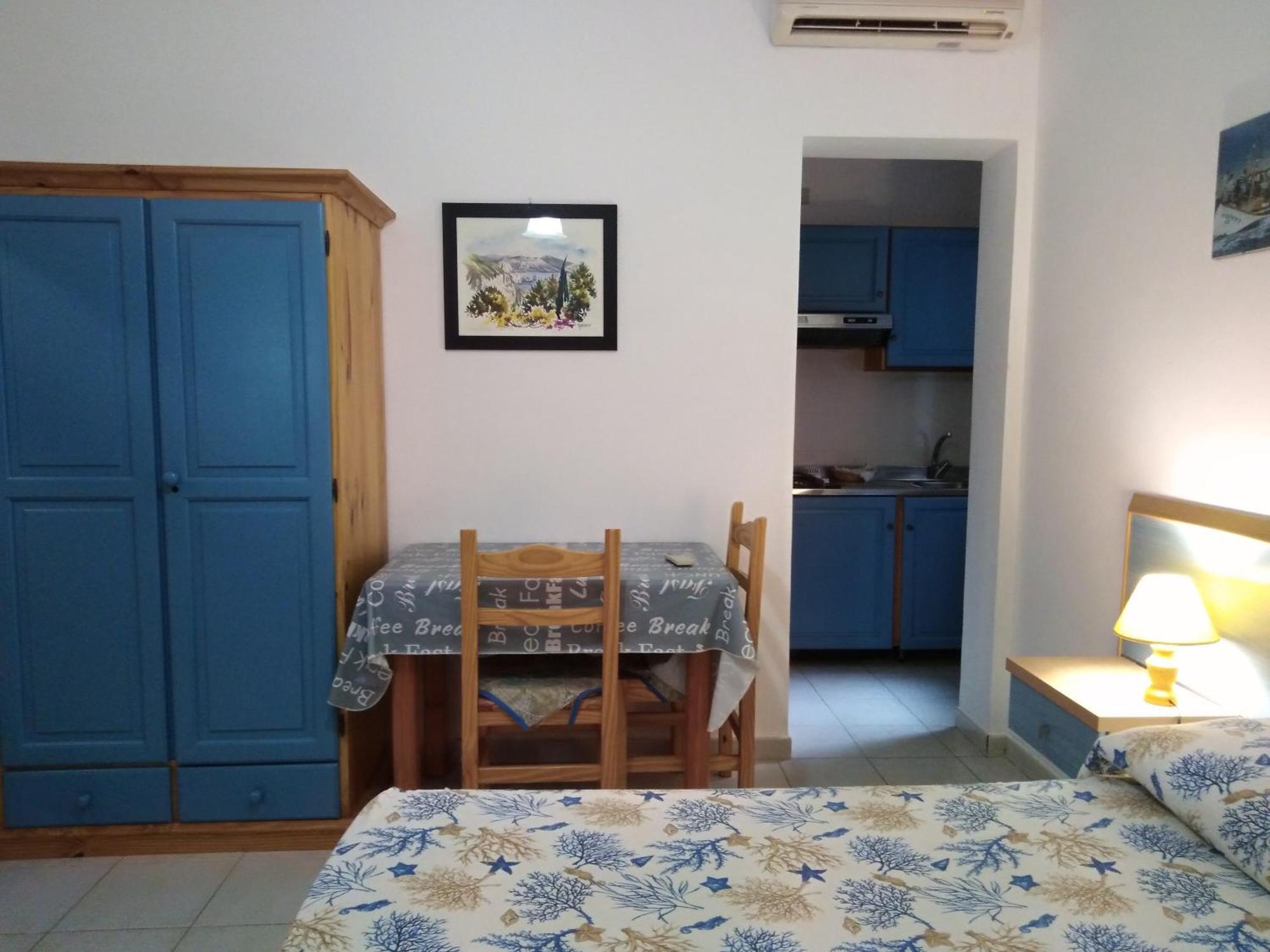 Hotel Residence La Villetta Canneto  Kamer foto